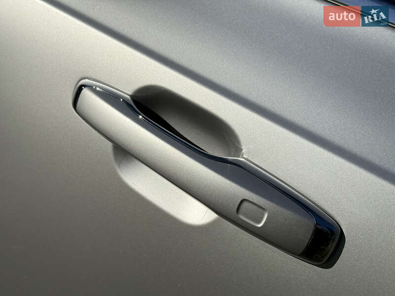 Внедорожник / Кроссовер Volvo XC90 2019 в Киеве фото 9 Внедорожник / Кроссовер Volvo XC90 2019 в Киеве