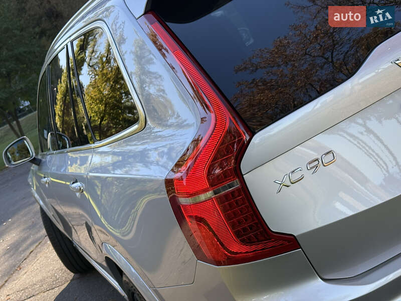 Внедорожник / Кроссовер Volvo XC90 2019 в Киеве фото 30 Внедорожник / Кроссовер Volvo XC90 2019 в Киеве