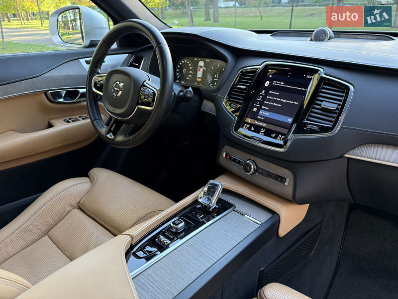 Внедорожник / Кроссовер Volvo XC90 2019 в Киеве фото 57 Внедорожник / Кроссовер Volvo XC90 2019 в Киеве