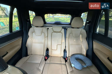 Позашляховик / Кросовер Volvo XC90 2019 в  фото 89 Позашляховик / Кросовер Volvo XC90 2019 в