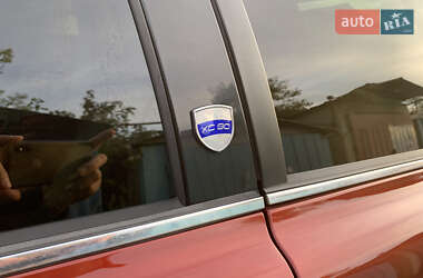 Внедорожник / Кроссовер Volvo XC90 2013 в 