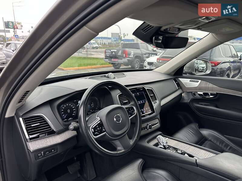Внедорожник / Кроссовер Volvo XC90 2021 в Киеве
