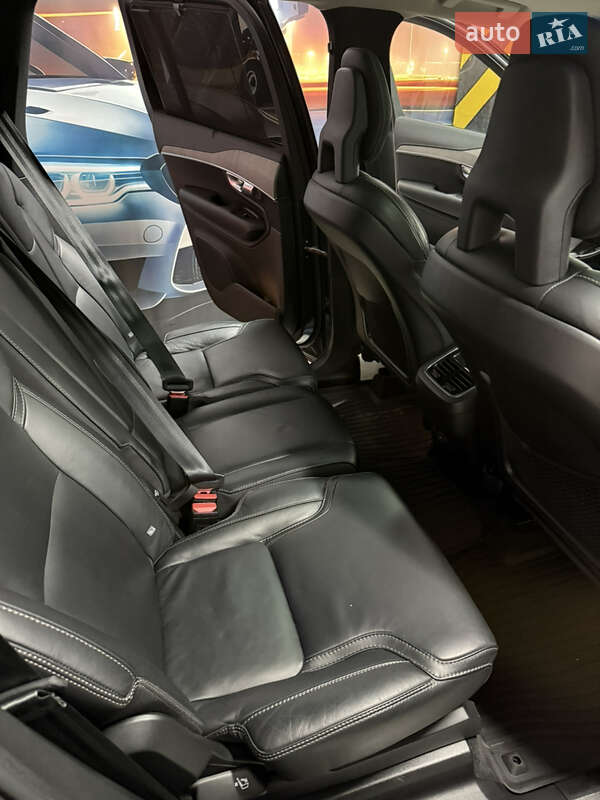 Внедорожник / Кроссовер Volvo XC90 2021 в Полтаве