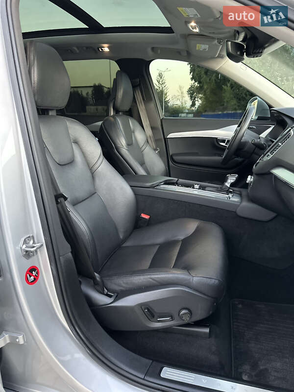 Внедорожник / Кроссовер Volvo XC90 2016 в Тернополе