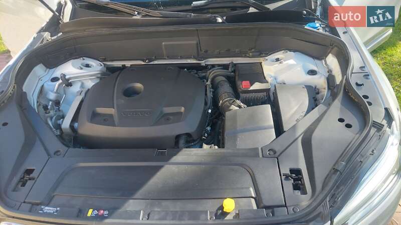 Внедорожник / Кроссовер Volvo XC90 2017 в Киеве фото 16 Внедорожник / Кроссовер Volvo XC90 2017 в Киеве