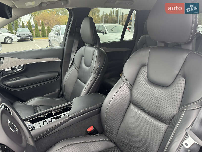 Позашляховик / Кросовер Volvo XC90 2021 в Києві фото 12 Позашляховик / Кросовер Volvo XC90 2021 в Києві