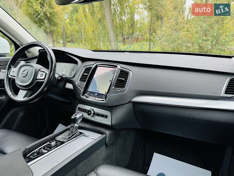 Позашляховик / Кросовер Volvo XC90 2015 в Києві фото 110 Позашляховик / Кросовер Volvo XC90 2015 в Києві