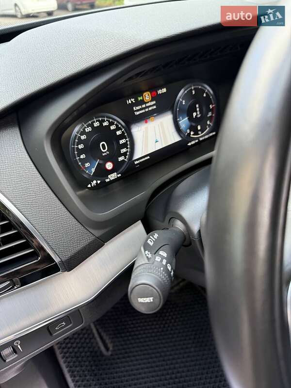 Внедорожник / Кроссовер Volvo XC90 2020 в Полтаве
