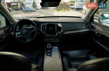 Позашляховик / Кросовер Volvo XC90 2020 в 