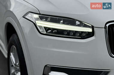 Внедорожник / Кроссовер Volvo XC90 2017 в 