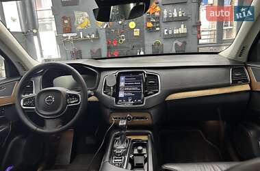 Внедорожник / Кроссовер Volvo XC90 2016 в 