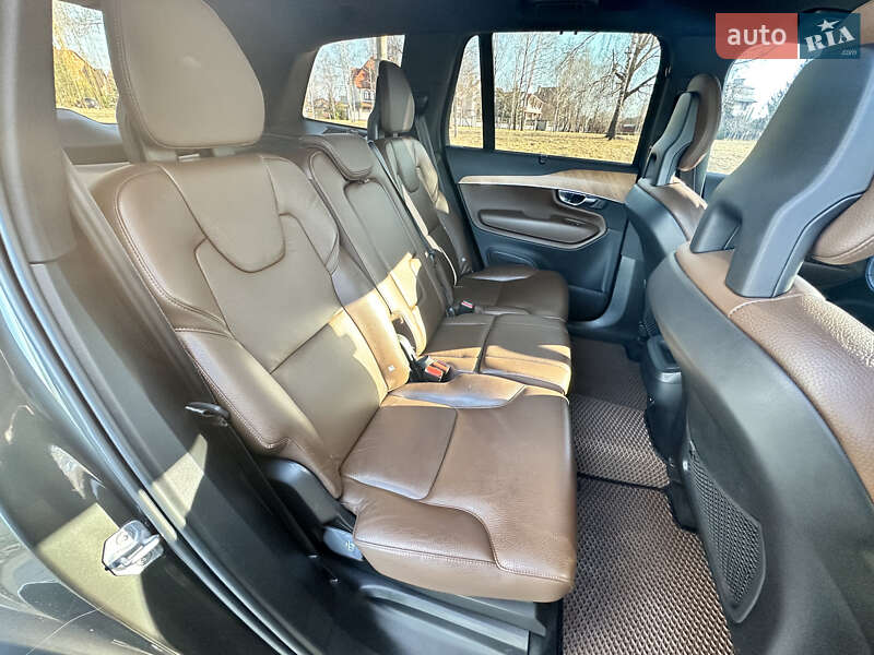Внедорожник / Кроссовер Volvo XC90 2021 в Ровно