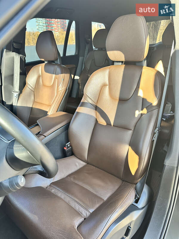 Внедорожник / Кроссовер Volvo XC90 2021 в Ровно
