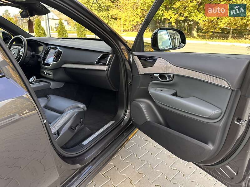 Внедорожник / Кроссовер Volvo XC90 2022 в Самборе