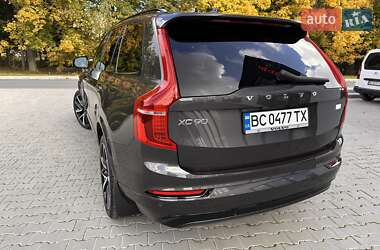Внедорожник / Кроссовер Volvo XC90 2022 в 