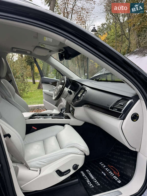 Внедорожник / Кроссовер Volvo XC90 2016 в Киеве фото 63 Внедорожник / Кроссовер Volvo XC90 2016 в Киеве