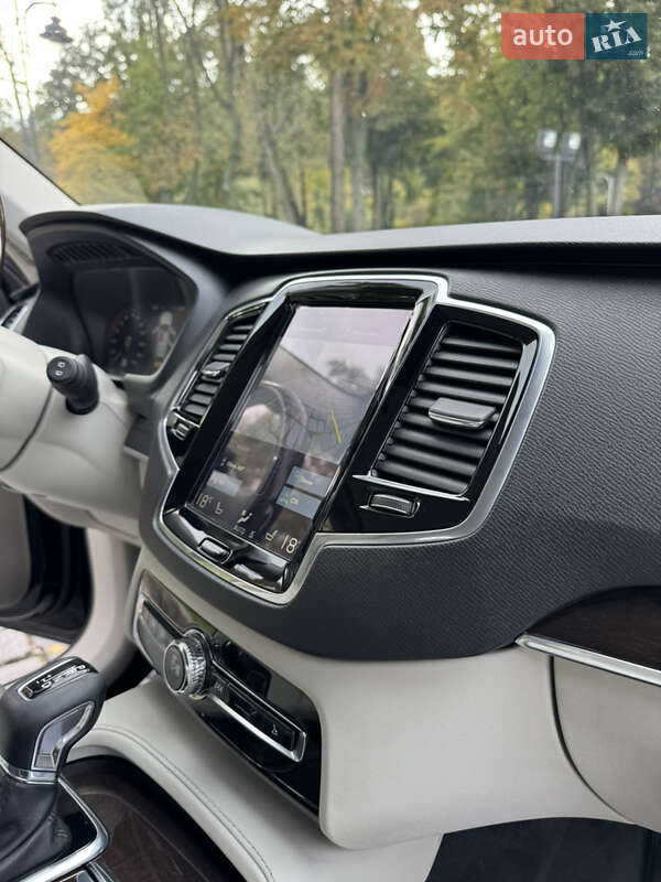 Внедорожник / Кроссовер Volvo XC90 2016 в Киеве фото 136 Внедорожник / Кроссовер Volvo XC90 2016 в Киеве