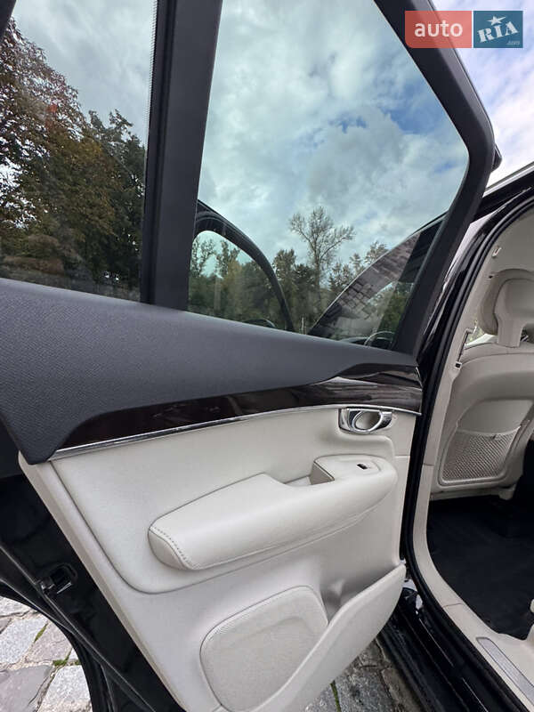 Внедорожник / Кроссовер Volvo XC90 2016 в Киеве фото 139 Внедорожник / Кроссовер Volvo XC90 2016 в Киеве