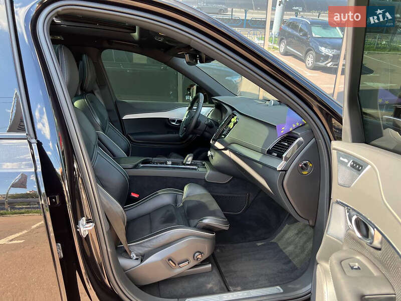 Внедорожник / Кроссовер Volvo XC90 2020 в Киеве