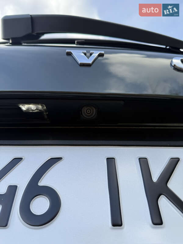 Позашляховик / Кросовер Volvo XC90 2017 в Івано-Франківську