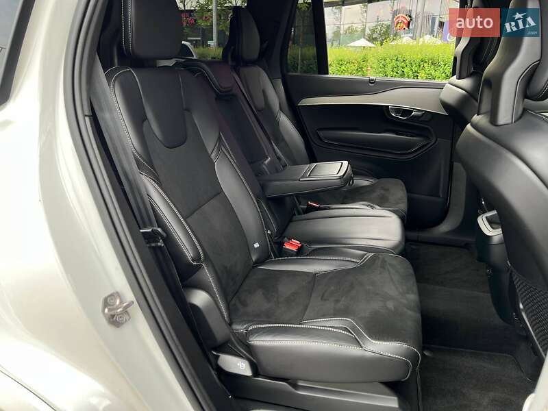 Внедорожник / Кроссовер Volvo XC90 2021 в Киеве фото 11 Внедорожник / Кроссовер Volvo XC90 2021 в Киеве
