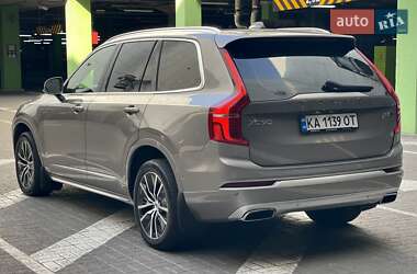 Позашляховик / Кросовер Volvo XC90 2020 в  фото 11 Позашляховик / Кросовер Volvo XC90 2020 в