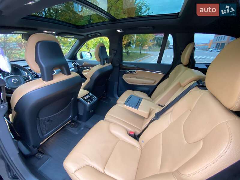 Внедорожник / Кроссовер Volvo XC90 2015 в Киеве