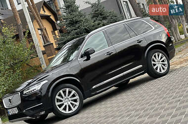 Внедорожник / Кроссовер Volvo XC90 2015 в 
