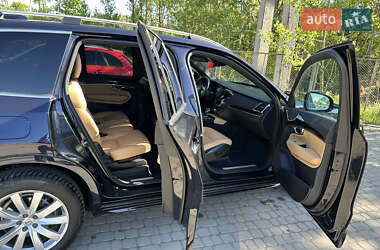Позашляховик / Кросовер Volvo XC90 2017 в  фото 9 Позашляховик / Кросовер Volvo XC90 2017 в