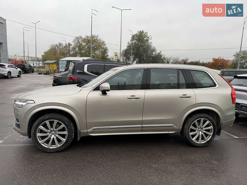 Позашляховик / Кросовер Volvo XC90 2016 в Києві