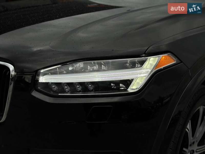 Внедорожник / Кроссовер Volvo XC90 2019 в Ровно