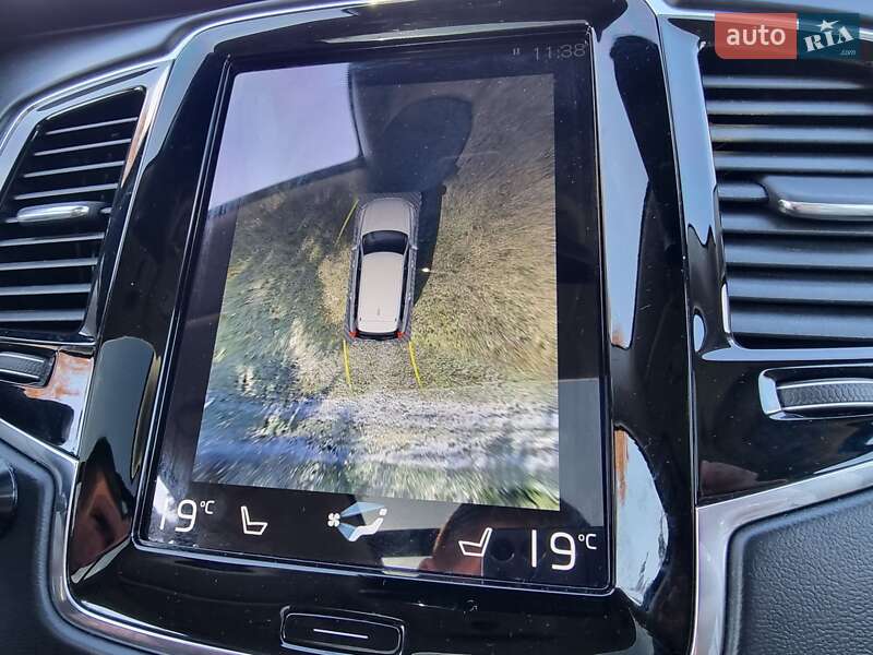 Внедорожник / Кроссовер Volvo XC90 2019 в Ровно