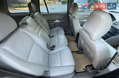 Позашляховик / Кросовер Volvo XC90 2004 в 