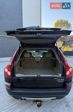 Позашляховик / Кросовер Volvo XC90 2004 в 