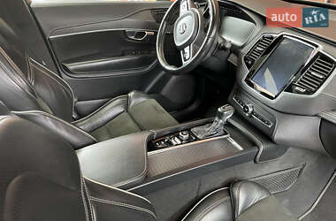 Внедорожник / Кроссовер Volvo XC90 2019 в 