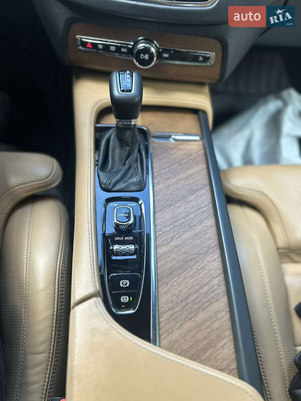 Позашляховик / Кросовер Volvo XC90 2017 в Одесі