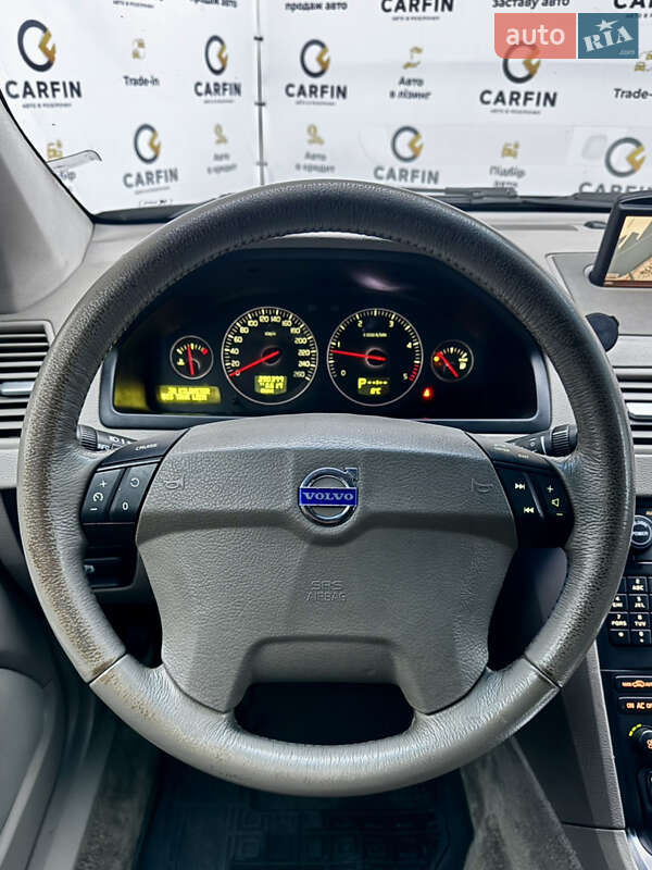 Внедорожник / Кроссовер Volvo XC90 2004 в Киеве фото 17 Внедорожник / Кроссовер Volvo XC90 2004 в Киеве