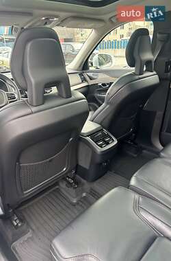 Внедорожник / Кроссовер Volvo XC90 2021 в 