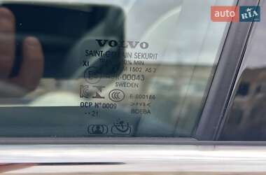 Внедорожник / Кроссовер Volvo XC90 2021 в 