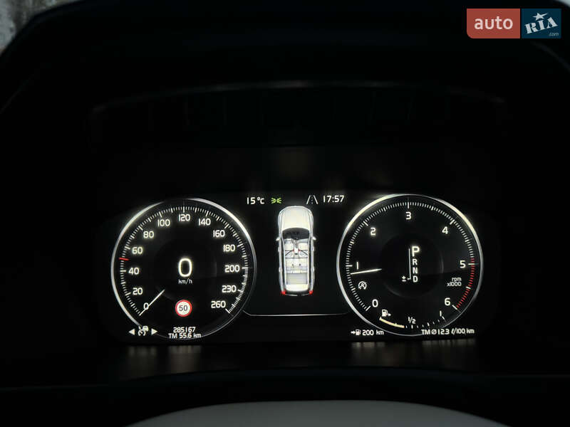 Внедорожник / Кроссовер Volvo XC90 2015 в Бердичеве фото 27 Внедорожник / Кроссовер Volvo XC90 2015 в Бердичеве