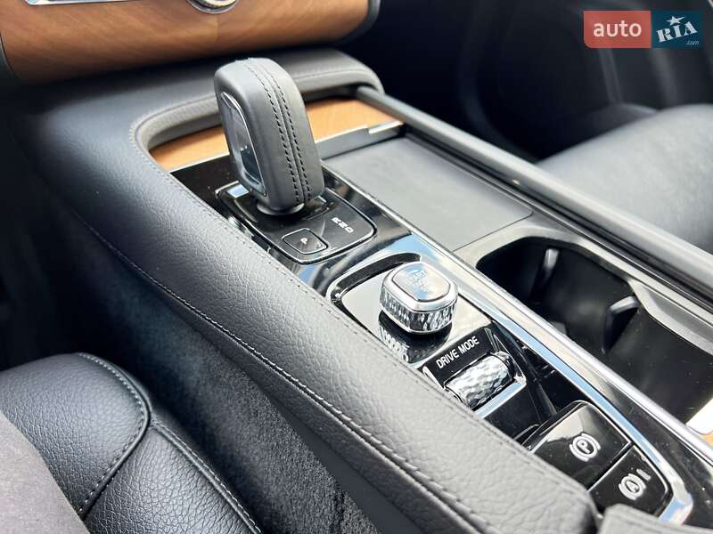 Позашляховик / Кросовер Volvo XC90 2021 в Чернігові фото 31 Позашляховик / Кросовер Volvo XC90 2021 в Чернігові