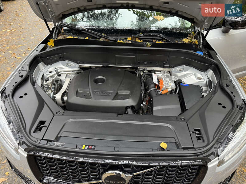 Внедорожник / Кроссовер Volvo XC90 2022 в Киеве фото 45 Внедорожник / Кроссовер Volvo XC90 2022 в Киеве