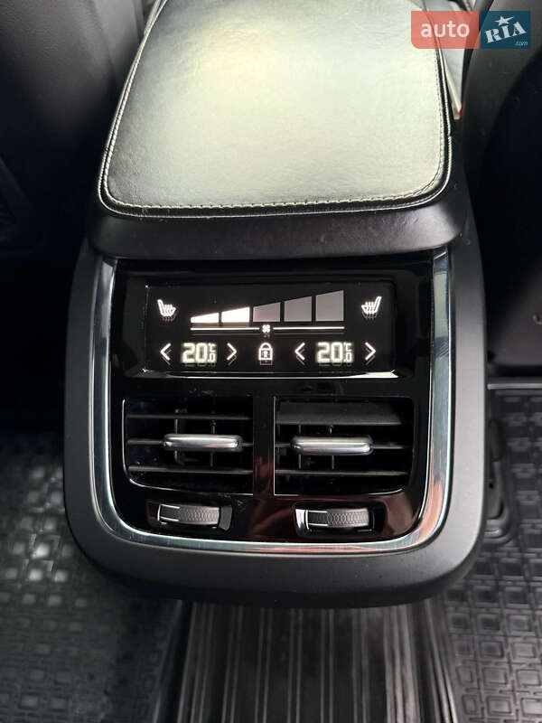 Позашляховик / Кросовер Volvo XC90 2017 в Рівному фото 33 Позашляховик / Кросовер Volvo XC90 2017 в Рівному