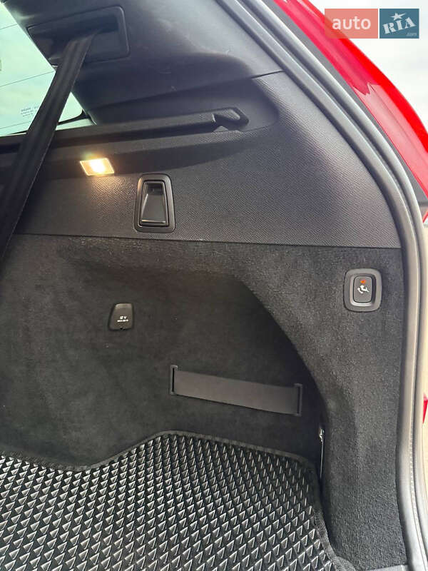 Позашляховик / Кросовер Volvo XC90 2017 в Рівному фото 36 Позашляховик / Кросовер Volvo XC90 2017 в Рівному