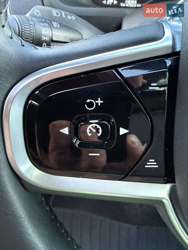 Внедорожник / Кроссовер Volvo XC90 2019 в Черновцах фото 32 Внедорожник / Кроссовер Volvo XC90 2019 в Черновцах