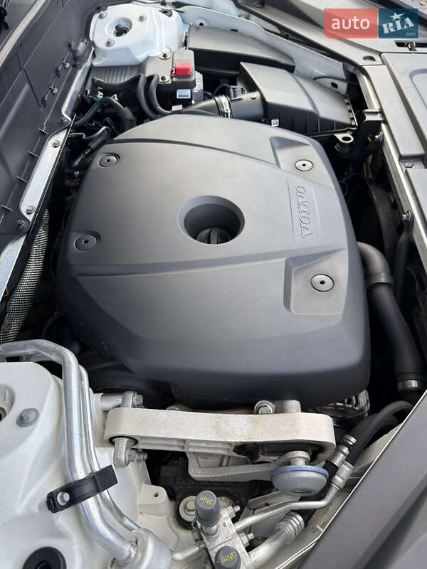 Внедорожник / Кроссовер Volvo XC90 2019 в Черновцах фото 77 Внедорожник / Кроссовер Volvo XC90 2019 в Черновцах