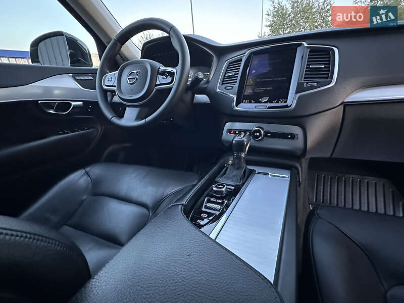 Внедорожник / Кроссовер Volvo XC90 2016 в Дрогобыче фото 41 Внедорожник / Кроссовер Volvo XC90 2016 в Дрогобыче