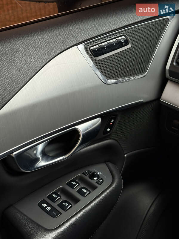 Внедорожник / Кроссовер Volvo XC90 2021 в Львове фото 27 Внедорожник / Кроссовер Volvo XC90 2021 в Львове