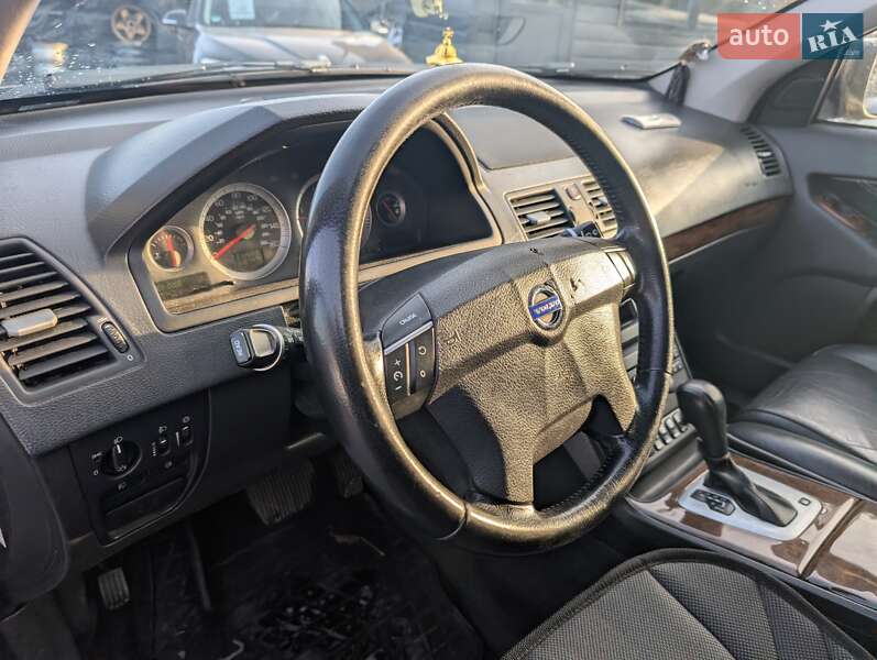 Позашляховик / Кросовер Volvo XC90 2011 в Рівному фото 25 Позашляховик / Кросовер Volvo XC90 2011 в Рівному