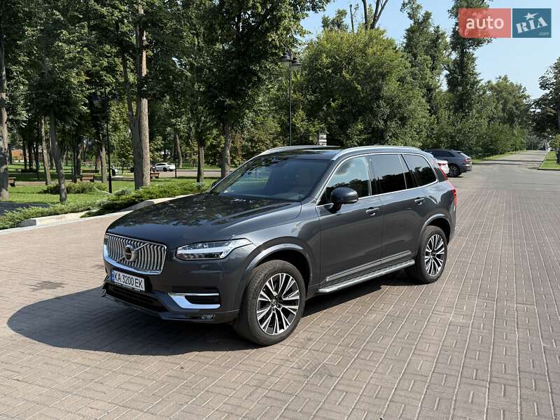 Внедорожник / Кроссовер Volvo XC90 2021 в Киеве